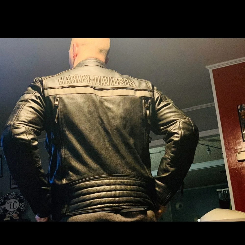Harley Davidson leather jacket riding jacket